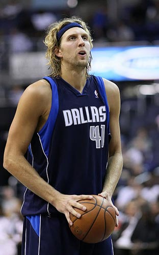 dirk nowitzki short hair. dirk nowitzki short hair. dirk