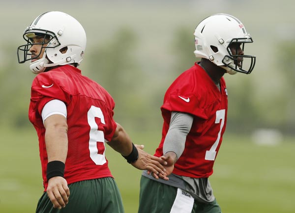 Breaking Down the New York Jets' Quarterback Mess